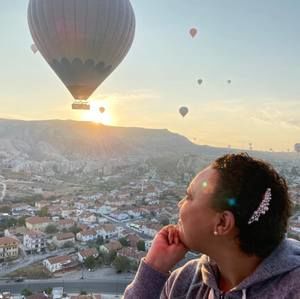 Meet your Posher, Carey